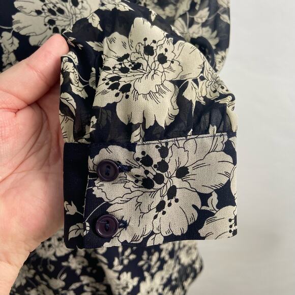 ASTR The Label Floral Back Cutout Mini Dress Navy Blue Cream Shift Boho Size M - Picture 6 of 13